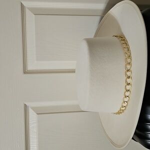 Sassy Jones Esme Chain Fedora -  Cream (New)